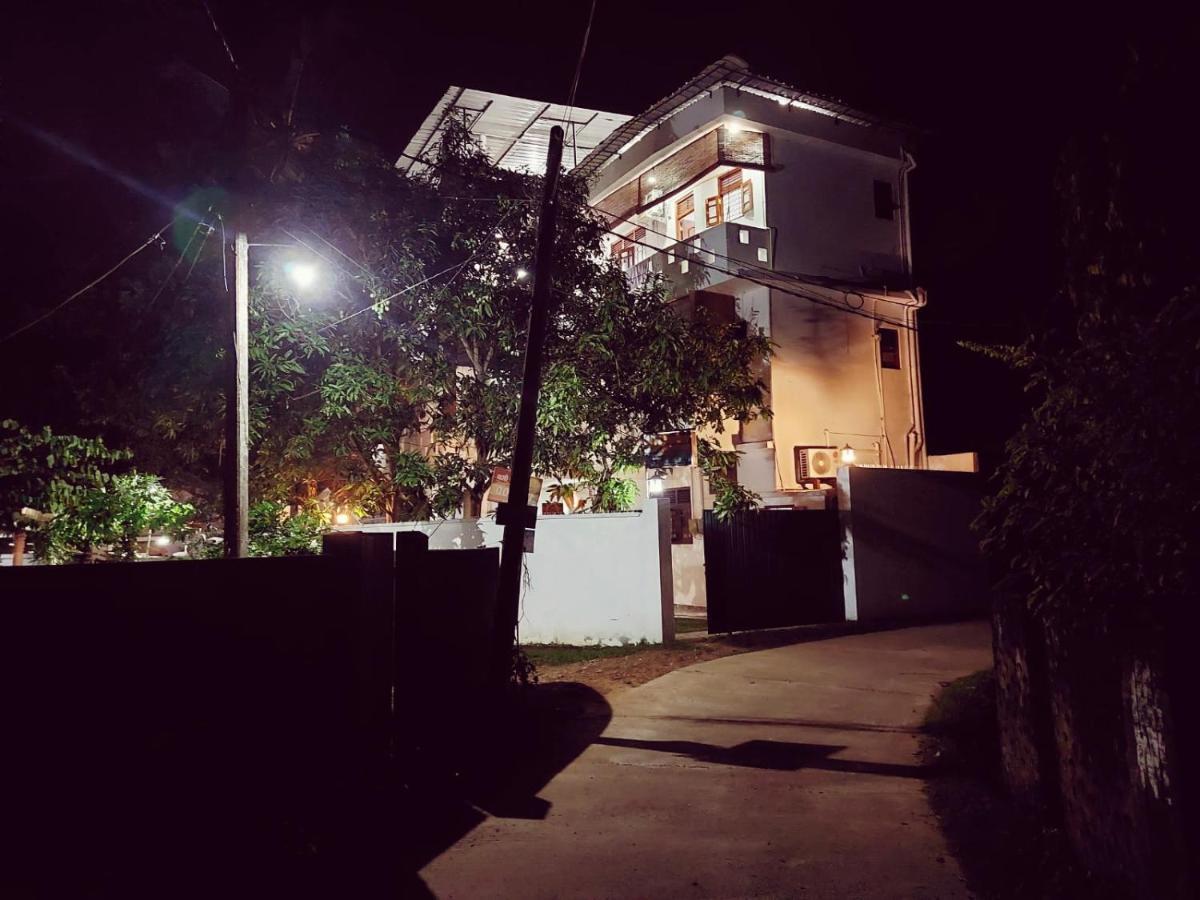 Sunnyplace Guest Mirissa Exterior photo