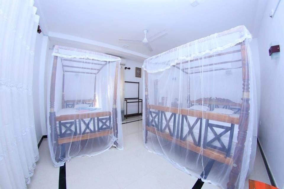 Sunnyplace Guest Mirissa Room photo